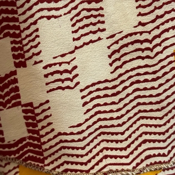 Recycled and repurposed sari fabric wrap skirt - Picture 8 of 11